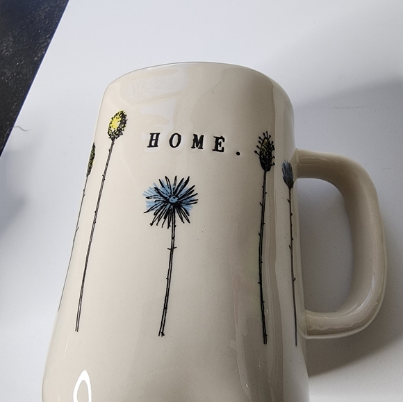 Magenta 'HOME' Mug - Picture 3 of 6